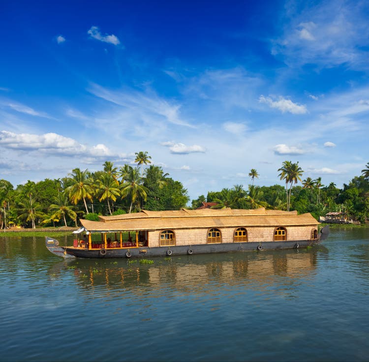 houseboat